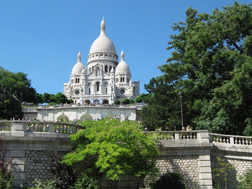 You are currently viewing Les Radicaux de Gauche posent une condition au classement comme monument historique de la basilique du Sacré Cœur