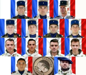 Lire la suite à propos de l’article Hommage aux soldats français tués au Sahel