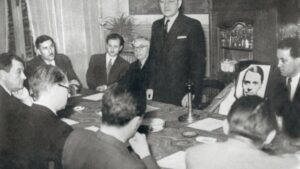 Lire la suite à propos de l’article Il y a 80 ans : le Conseil national de la Résistance est créé.