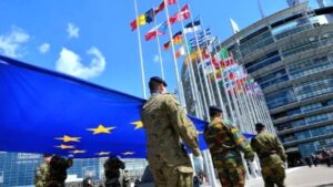 Lire la suite à propos de l’article Loi de programmation militaire : et l’Europe de la défense ?