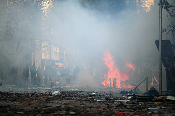 You are currently viewing La République à l’épreuve de la colère : au-delà du retour au calme, il faut réparer les fractures sociales et territoriales que le manque de volonté politique a aggravées ces dernières années